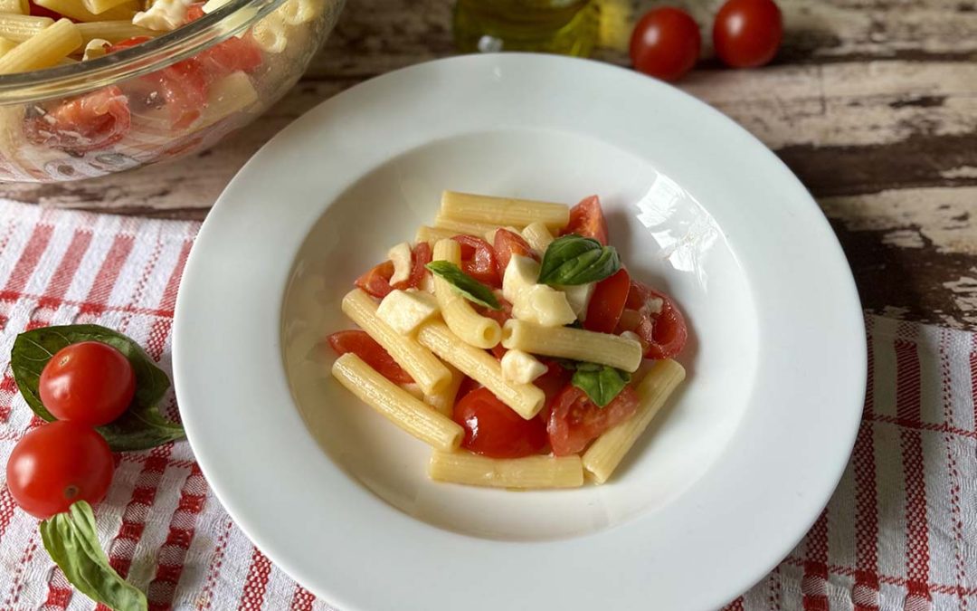 Pasta alla Checca (pâtes romaines aux tomates fraîches)