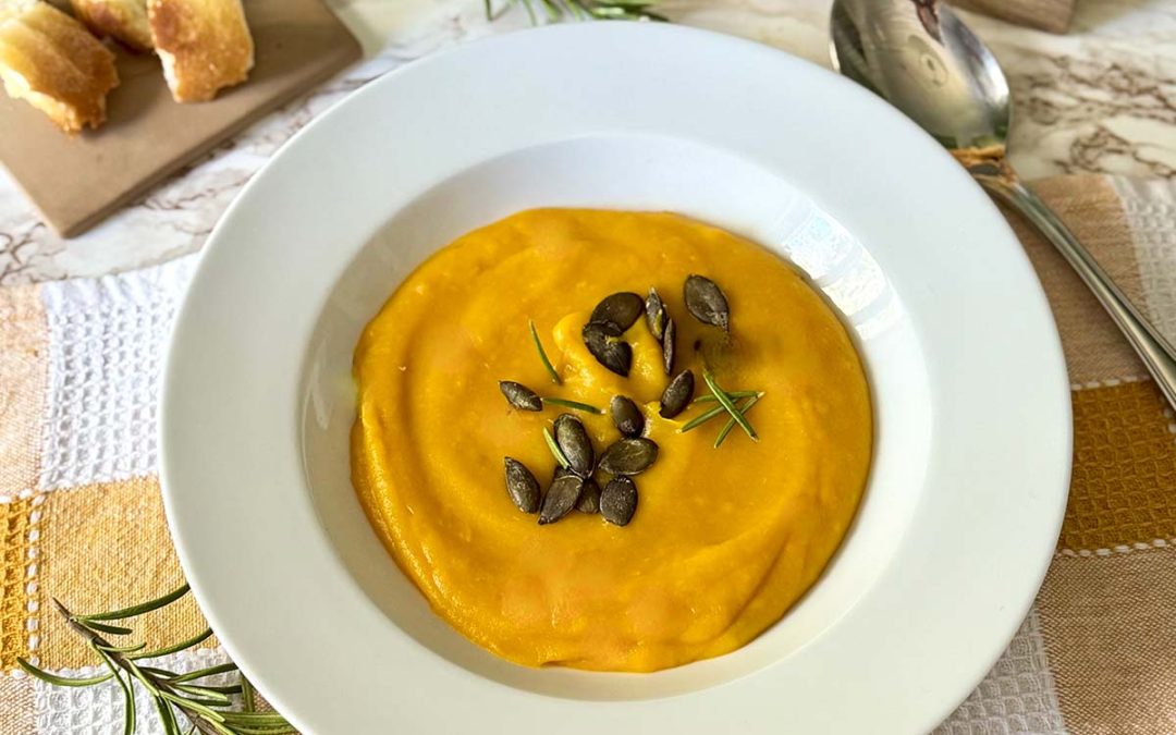 Vellutata di Zucca (soupe italienne crémeuse au potiron)