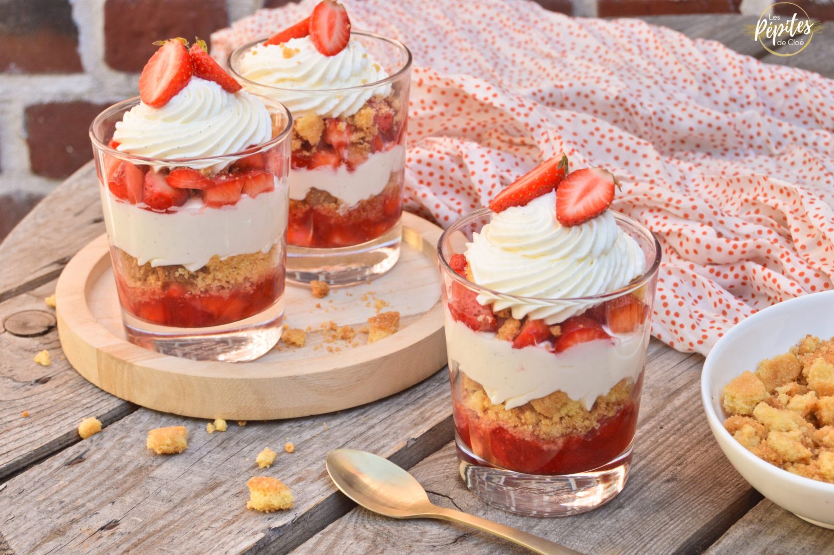 desserts-fraises-mascarpone_cover Desserts fraises mascarpone : la recette express du chef en 10 minutes