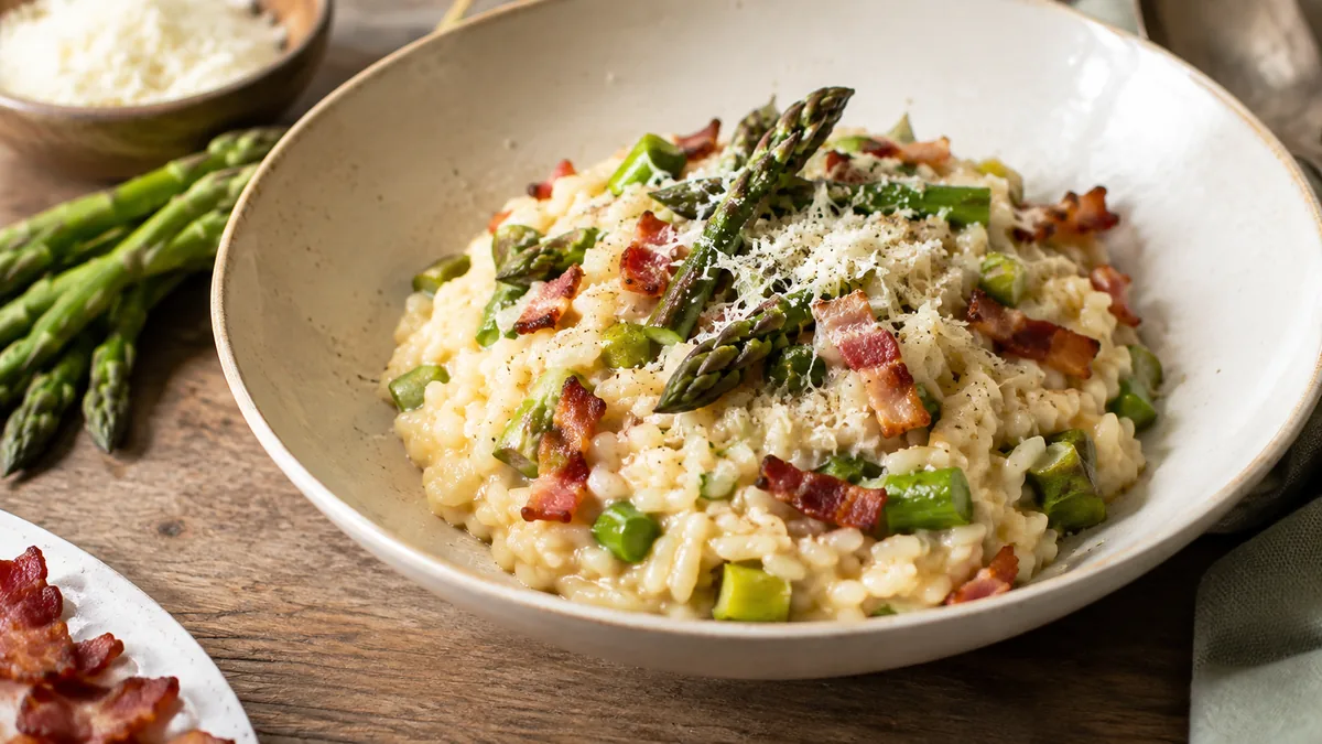 Étapes de cuisson du risotto à la louche